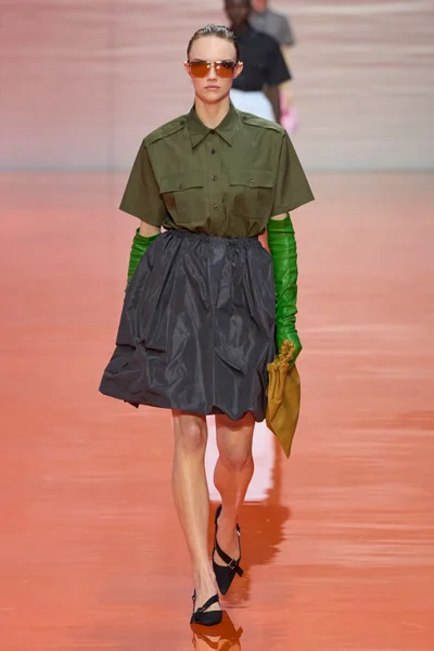 Look 47